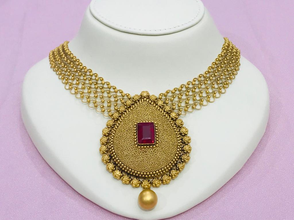 ഇല്ലിക്കൽ Gold & Diamonds