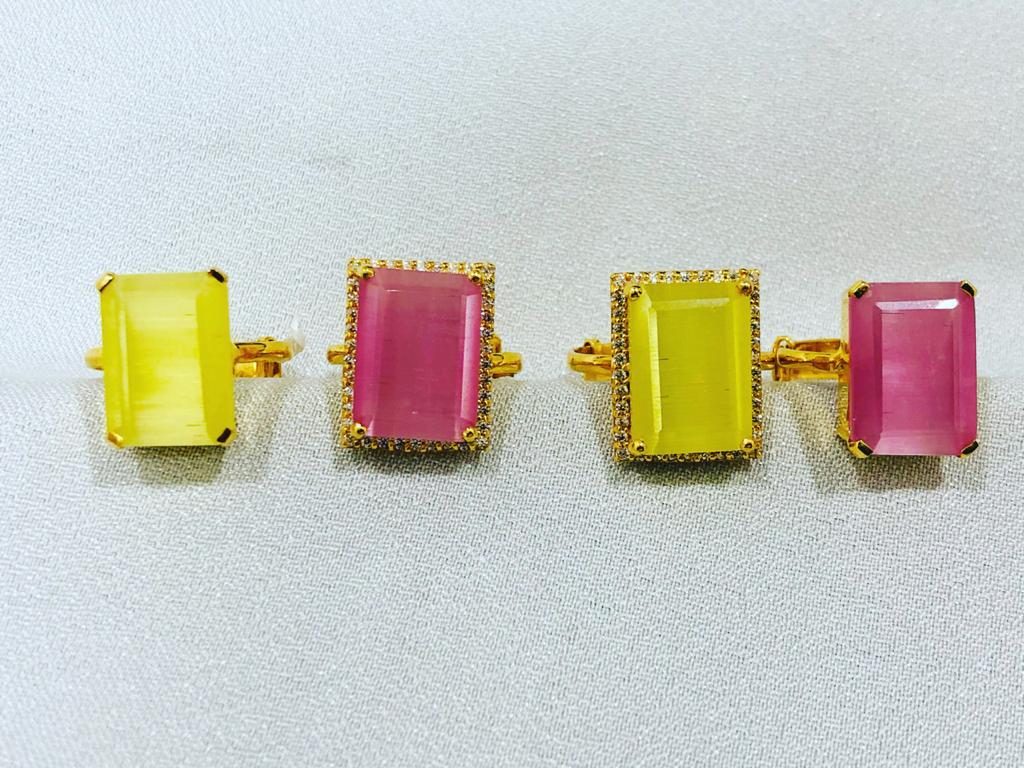 ഇല്ലിക്കൽ Gold & Diamonds